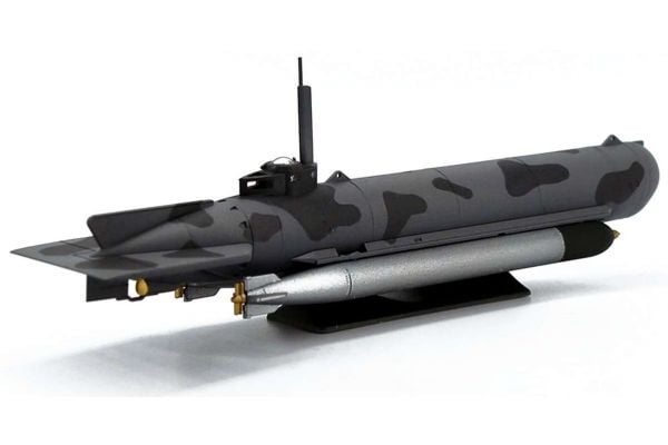 Modellsett: tysk minubåt Type Molch 1:72
