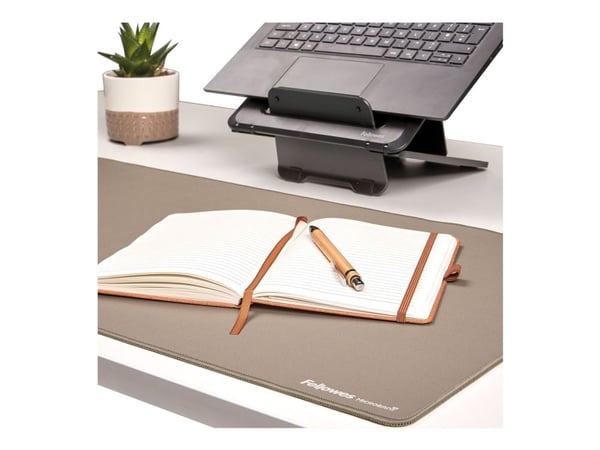 Fellowes Breyta - Desk mat: 80 x 40 cm - gummi - sand
