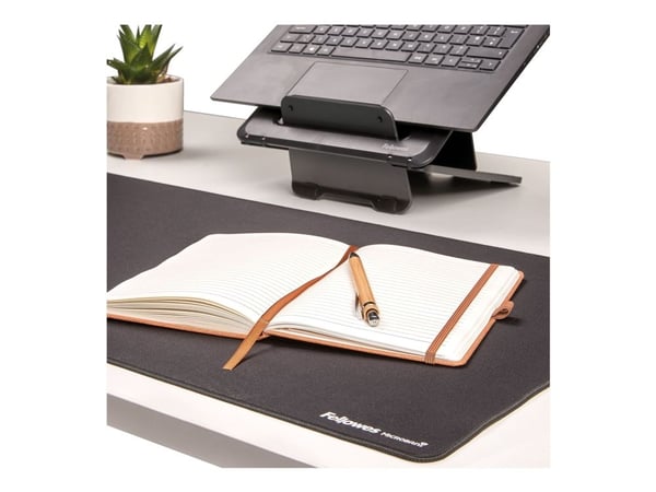 Fellowes Breyta - Desk mat: 80 x 40 cm - gummi - svart