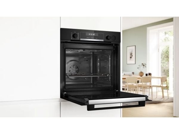Bosch Serie | 6 HRG578BB7 - Ovn - med dampfunksjon - innebygd - Wi-Fi - fordypning - bredde: 56 cm - dybde: 55 cm - høyde: 58.5 cm - med selvrens -...