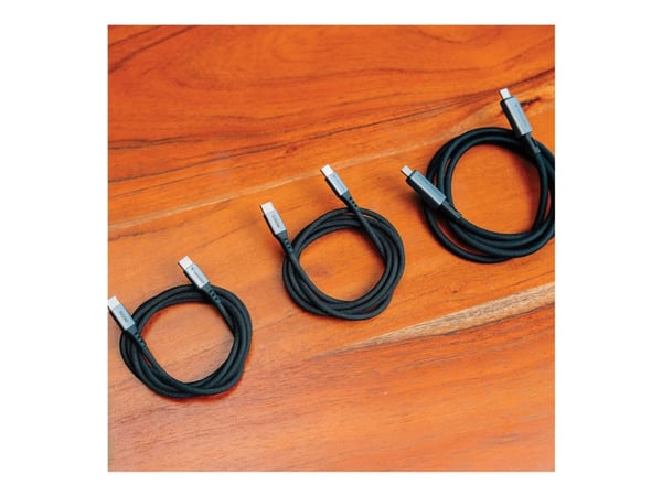 Verbatim 31847 USB4 Gen 2x2 1,2 m USB C -kaapeli Musta