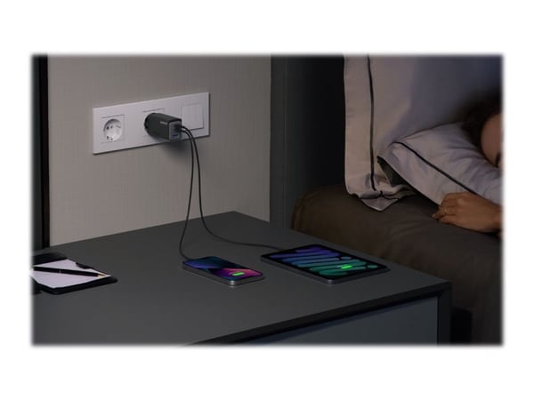Anker 735 Charger, Sisätila, AC, Musta