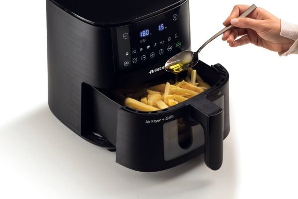 Ariete Ariete 4633/00 Single 4 l autonominen 1400 watin kuumailmapannu musta