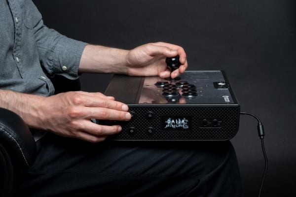 NACON DAIJA Arcade Stick, Spesialfilter, PC, Xbox One, Xbox Series S, Xbox Series X, Del-knapp, Koblet med ledninger (ikke trådløs), USB, Svart