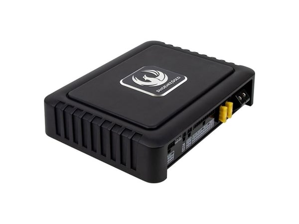 Phoenix Gold 6-kanavainen vahvistin DSP:llä 4x70 RMS