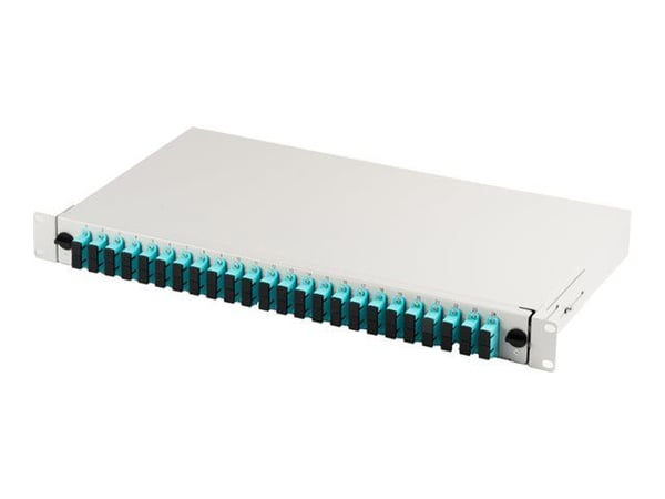DIGITUS valokuitukytkin/ liitäntäpaneeli lisävarusteilla 19&amp;#039;&amp;#039; 1U, 24x SC dx, OM3, sovittimet, ulosvedettävä, harmaa