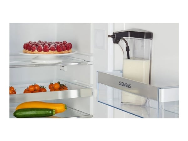 Siemens EQ900 TQ905DF9 - Automatisk kaffemaskin med melkeskummer - 19 bar - svart/rustfritt stål