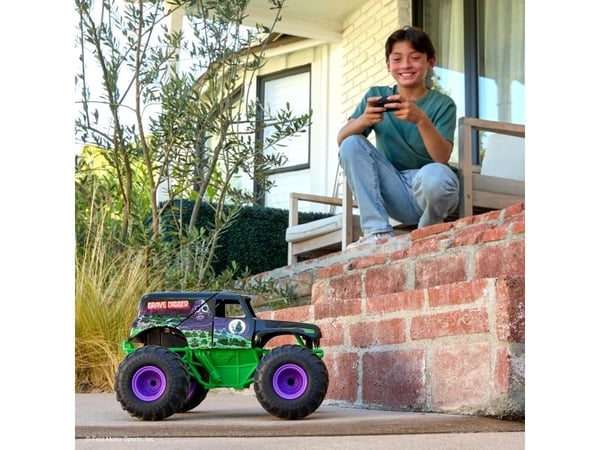 Monster Jam RC 1:15 Smash & Bash Grave Digger