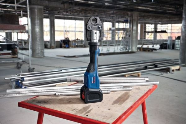 Trådløst dieless crimpeverktøy BOSCH GPT 18V-32 Solo LB-XL - SOLO