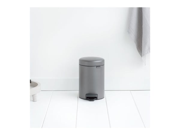 Brabantia newIcon - Søppelbøtte - flipp-lokk - 3 L - fotpedal - platina