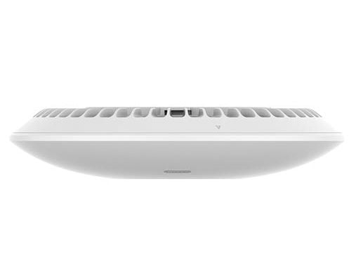 Grandstream GWN7670 - Trådløst tilgangspunkt - Wi-Fi 7 - Wi-Fi 6 - Wi-Fi 7 - 2.4 GHz, 5 GHz - vegg/tak-monterbar