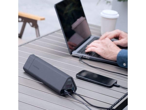 Omni - Power bank