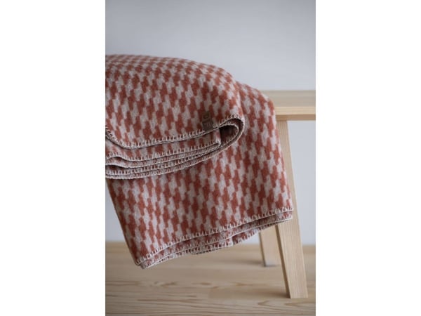 Fussenegger MERANO wool-blend throw "houndstooth" TerraCotta 160x200cm