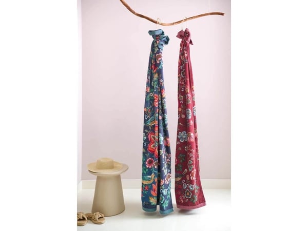 PIP Studio PIP Oh my darling beachTwl Red 100x180