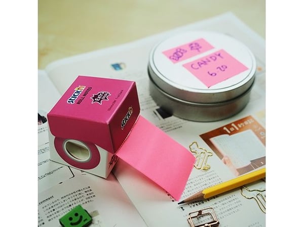 Self-adhesive notes 50mmx10m on roll pink neon