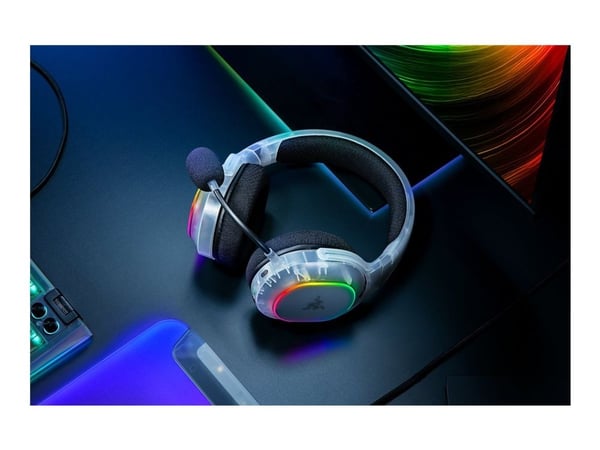 Razer Barracuda X Chroma - Hodesett - full størrelse - Bluetooth / 2,4 GHz radiofrekvens - trådløs - fantomhvit