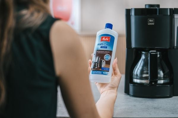 Melitta Look, Suodatinkahvinkeitin, 1,25 L, Jauhettu kahvi, 1080 W, musta