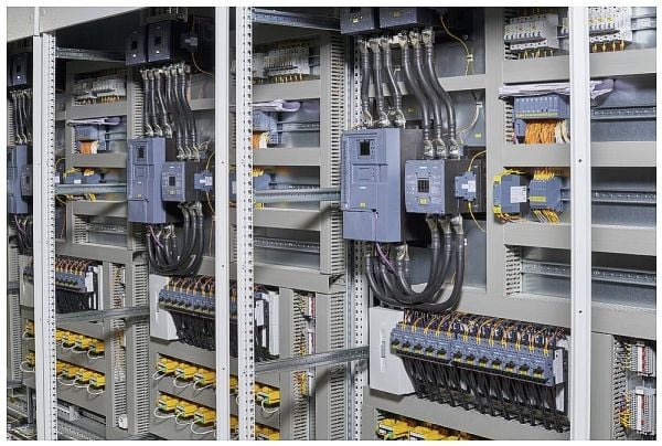 Siemens 3RW5245-6AC04, IP00, 9,9 kg, 500 mm, 330 mm, 310 mm