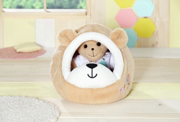 BABY born Bear Sleeping Cave