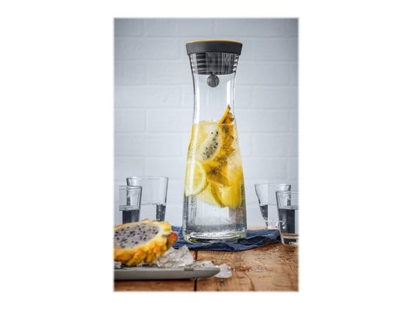 WMF Basic - Water decanter - Storlek 7 cm - Höjd 29 cm - 1 L - guld