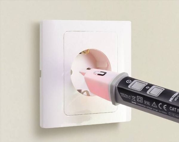 VOLTCRAFT MS-540 Kosketukseton jännitetesteröintilaite CAT IV 1000 V LED, akustiikka, tärinä