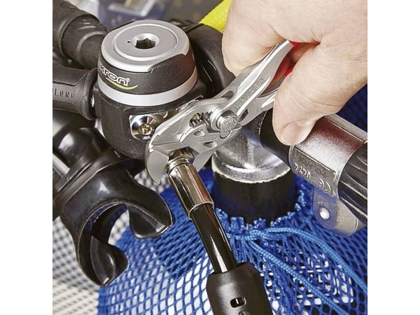 Knipex 86 03 125 SB Pihtiavain 125 mm:n pihdit