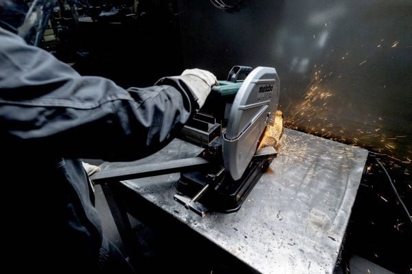Metabo CS 23-355, Metalli, 4000 RPM, 2300 W, 2,7 m, 220-240 V, 50 - 60 Hz