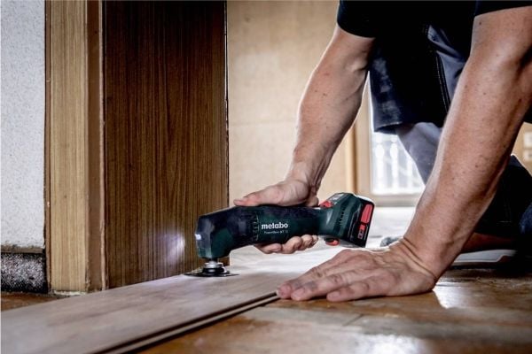 METABO 12 VOLT MULTITOOL MT 12 SOLO, UTAN BATTERI OCH LADDARE - SOLO