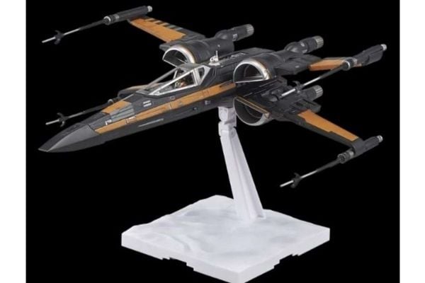 Revell Star Wars - Bandai - Bandai Poe's X-Wing Fighter (012169090)