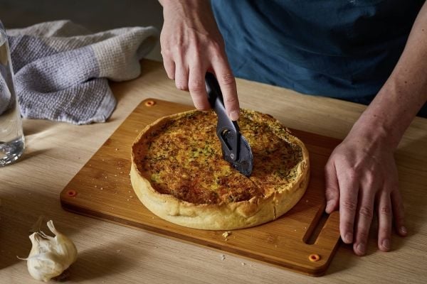 Fiskars Functional Form - Pizza wheel - 26 cm