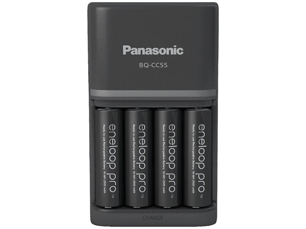 Panasonic eneloop pro smart &amp; quick K-KJ55HCD40E - 3 t akkulaturi - (4xAA, 4xAAA) 4 x AA-tyyppi - NiMH - 2500 mAh