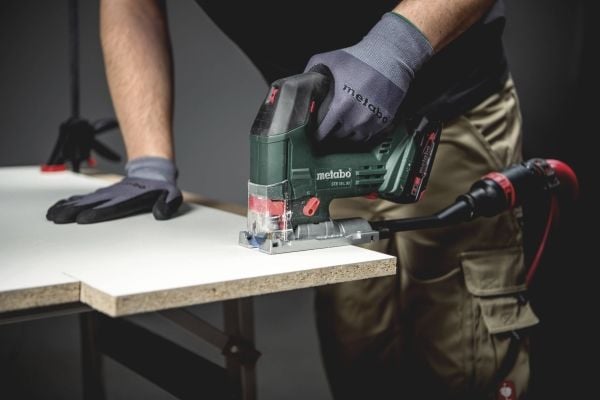 Metabo STB 18 L 90 Akkupistosaha 601048840 harjaton, matkalaukku, ilman akkua, ilman laturia 18 V Sisältyvien akkujen määrä 0 - SOLO
