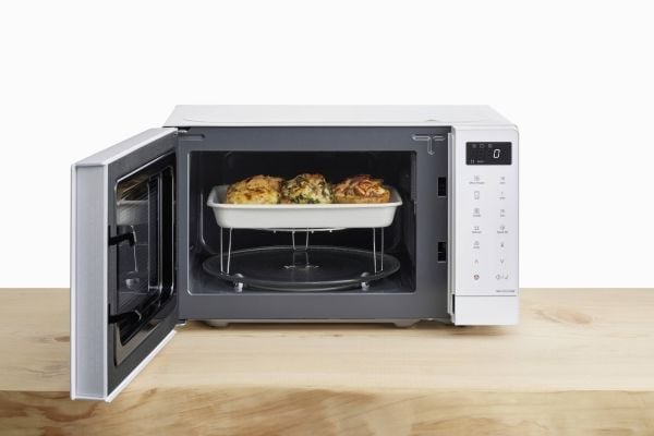 Panasonic NN-GT21QWEPG