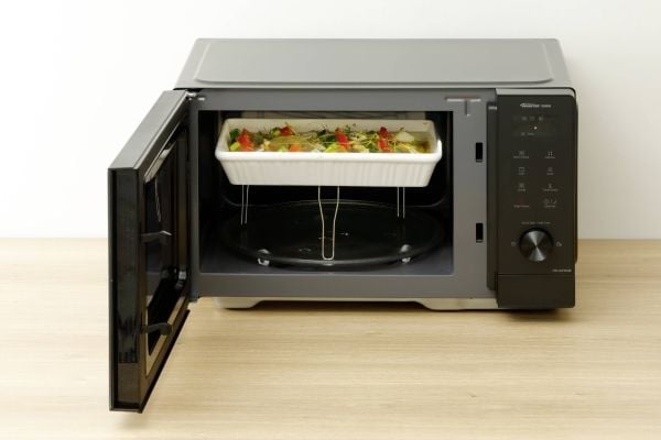 Panasonic NN-GD35QBEPG