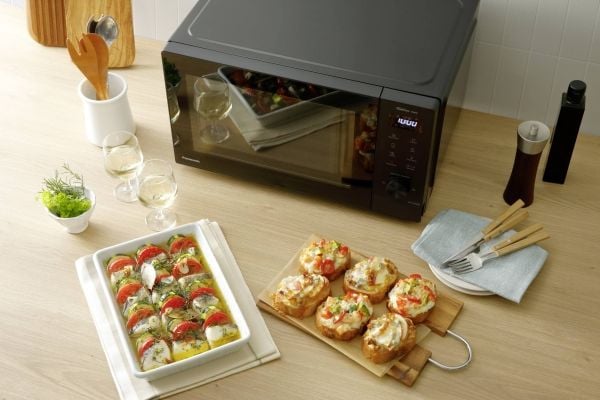 Panasonic NN-GD35QBEPG
