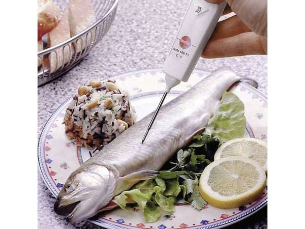 testo 106 Set Pistolämpömittari (HACCP) Mittausalue lämpötila -50 - 275 °C Anturin tyyppi NTC HACCP:n (elintarviketurvallisuus) mukainen