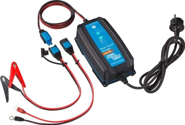 Victron Energy Blue Smart IP65 Charger 24/5 - Batterilader - AC 230 V