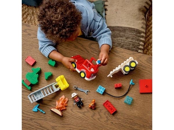 LEGO DUPLO 10473 Brannbil med slange og brannmann
