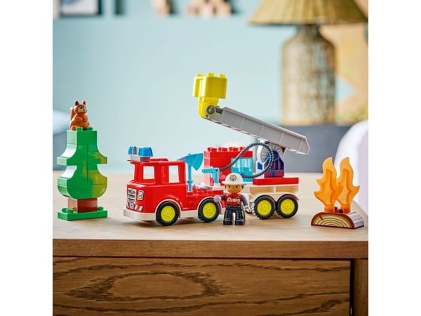 LEGO DUPLO 10473 Brannbil med slange og brannmann