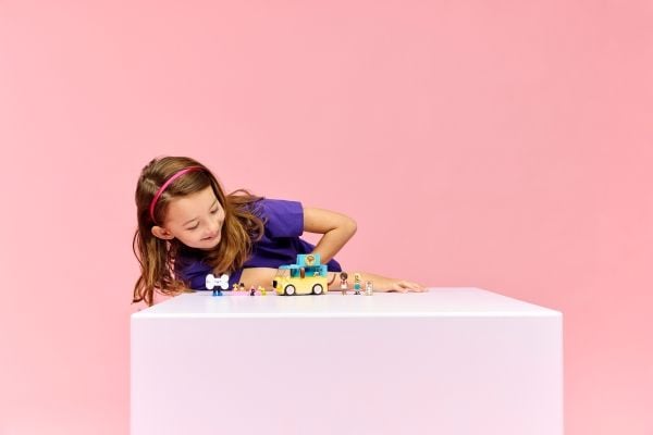 LEGO Friends 42678 Varebil med dyretilbehør