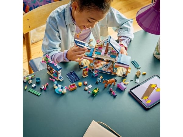 LEGO Friends 42688 Rideskole med stall