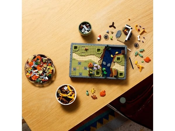 LEGO Icons 11372 Høstlig hage med lite hus