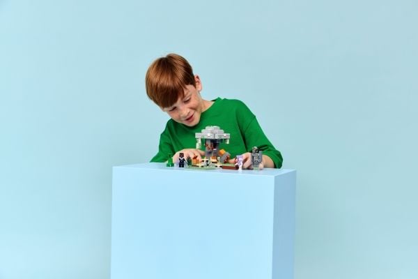 LEGO Minecraft 21586 Kalpea puutarha