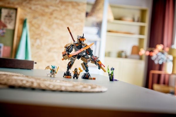 LEGO Ninjago 71854 Coles eventyrrobot og Drage-Zane
