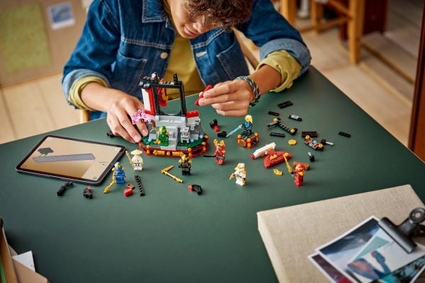 LEGO Ninjago 71866 15-årsjubileumssett med ninja-figurer