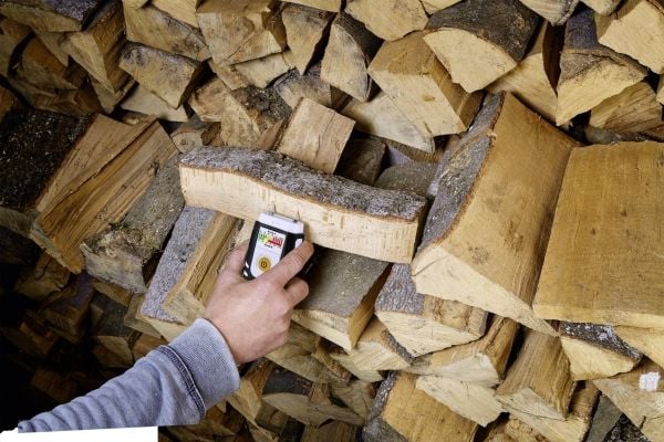Laserliner WoodTester kompakti puun kosteusmittari