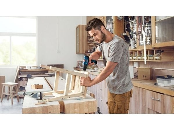 BOSCH HAMMERDRILL 12V 30/14Nm 2x2,0Ah KASE GSB 120-LI