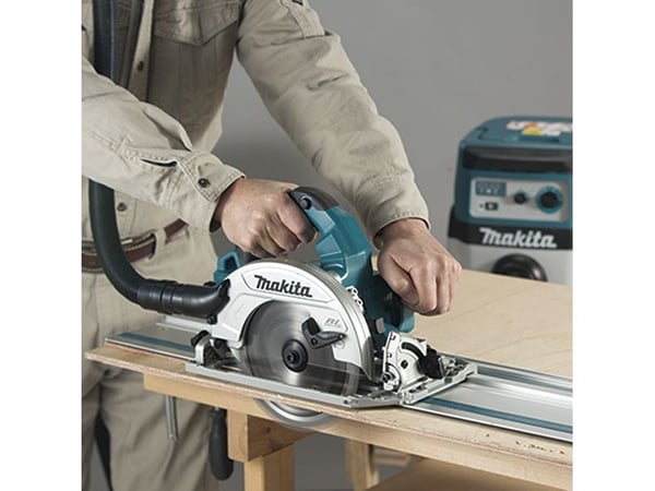 Makita DHS783ZU