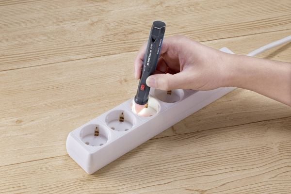 Basetech VT-01 kosketukseton jännitetesteröintilaite CAT III 1000 V LED-valonlähde