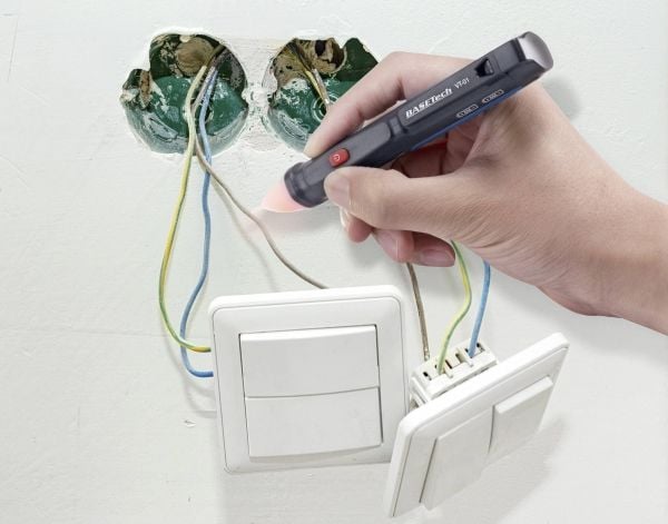 Basetech VT-01 kosketukseton jännitetesteröintilaite CAT III 1000 V LED-valonlähde